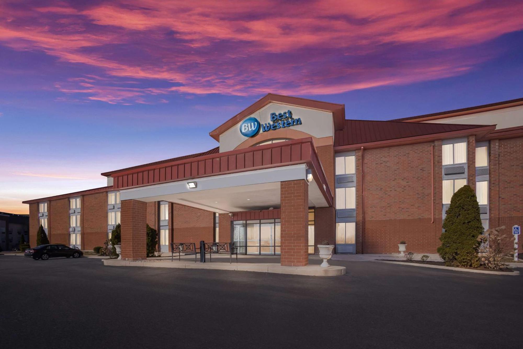 Best Western Luxbury Inn Fort Wayne Exterior foto